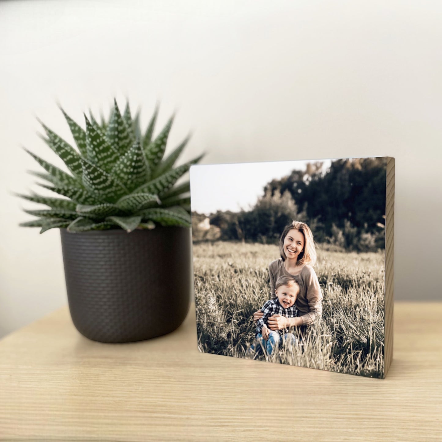 Small Square Pine